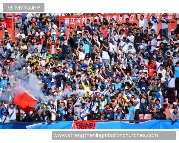 从草根到巅峰足球明星的奋斗历程与成功秘诀揭秘 从草根到巅峰足球明星的奋斗历程与成功秘诀揭秘