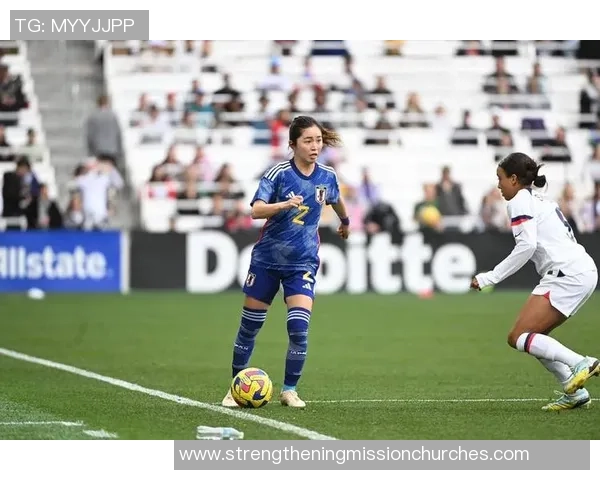 日本长发足球女星的魅力与实力并存展现青春活力与竞技精神 日本长发足球女星的魅力与实力并存展现青春活力与竞技精神