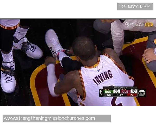 脚踝受伤的足球明星如何克服伤痛重返赛场的励志故事 脚踝受伤的足球明星如何克服伤痛重返赛场的励志故事