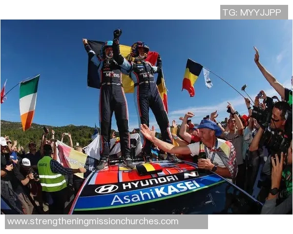 重庆羽毛球队在洲际杯积分榜上以74分稳居第一名展现强劲实力 重庆羽毛球队在洲际杯积分榜上以74分稳居第一名展现强劲实力